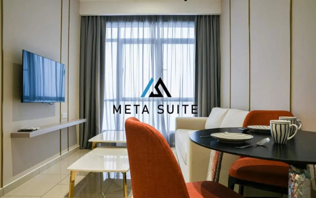 Sky pool 4 star hotel grade stay in i-City