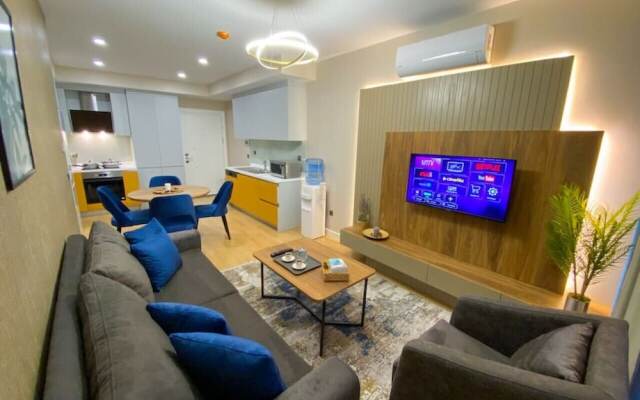 Brand-new Elegant 1 1 Apartment With Terrace - Core Living