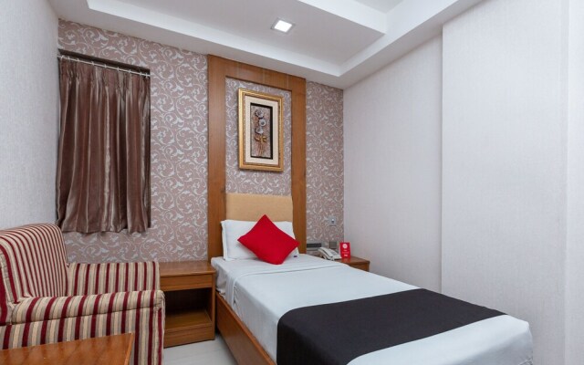 Capital O 6958 The Vijay Park