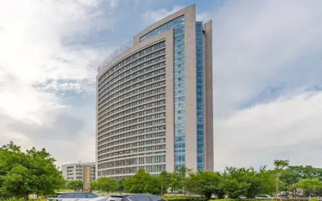 Yigang Jinma Hotel