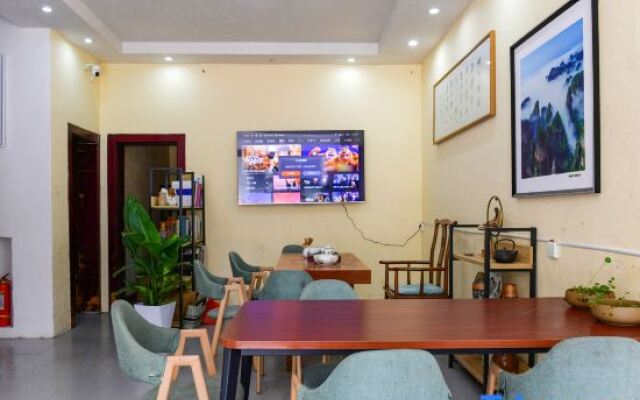 Zhangjiajie Fengyu Guest House (Wulingyuan Scenic Spot)