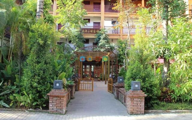 Jingbao Villiage Inn