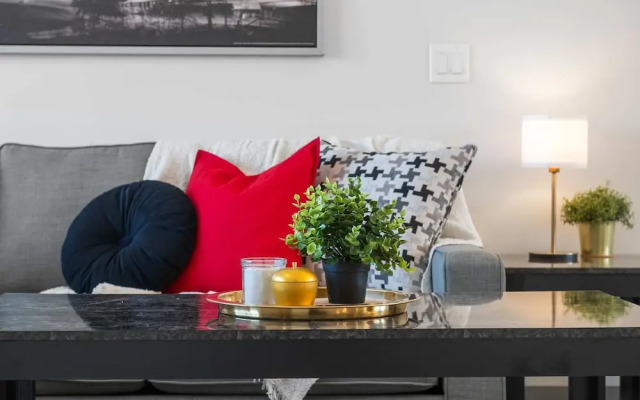 The Belmont Luxury NEW Home Free Indoorparking