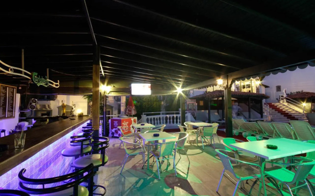 Maison 48 Apart Hotel