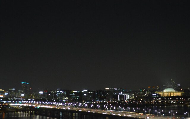 Han River Guesthouse