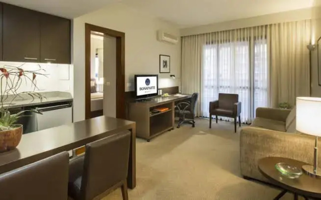 Bonaparte Hotel - Região central Brasília - By Ozped