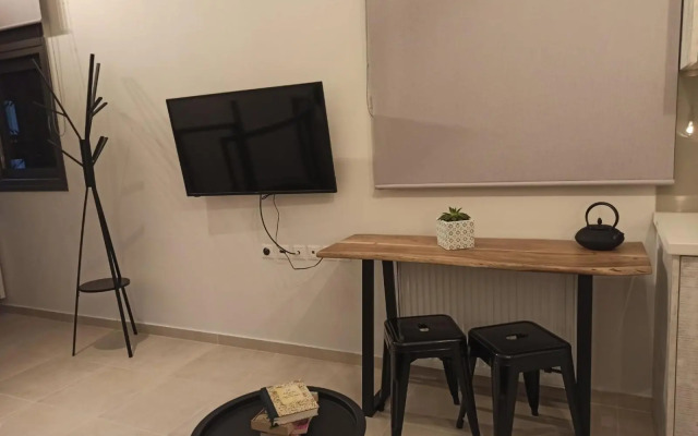 Stylish Ground Floor Maisonette