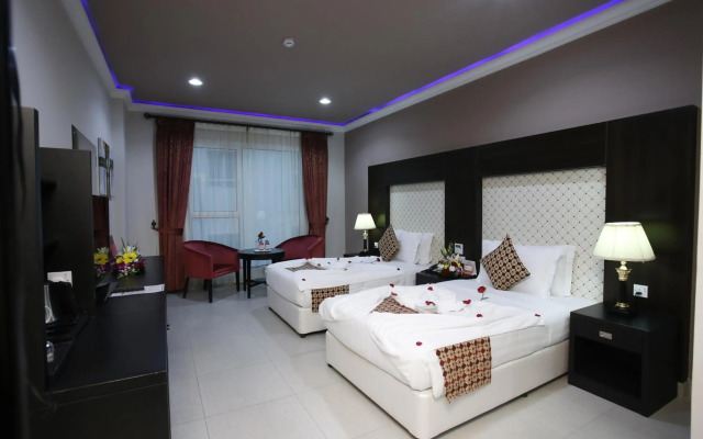 Crystal Palace Hotel