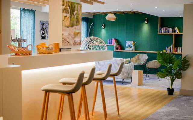 Best Western Le Bois De La Marche