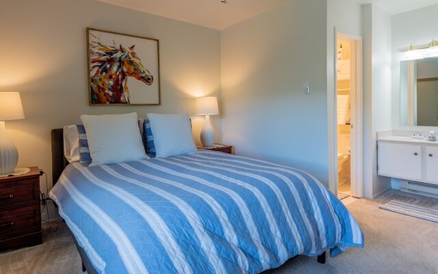 Bonne Vie 2233 3 Bedroom Condo