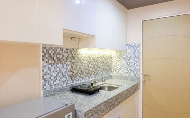 Strategic And Cozy Living Studio At Bale Hinggil Apartment