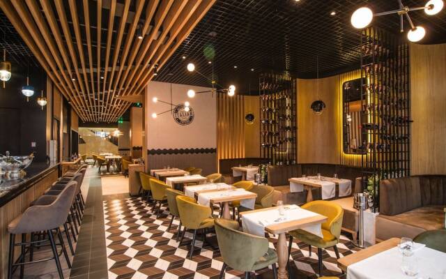 Hotel Platinia