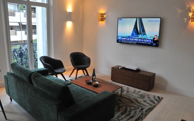 3B Apartment - 19 Rue des Etats Unis