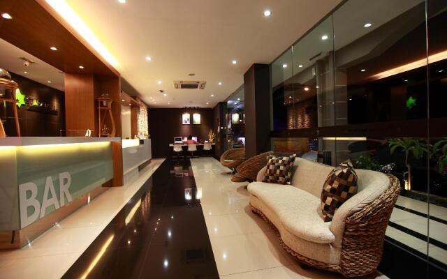 Starz Hotel