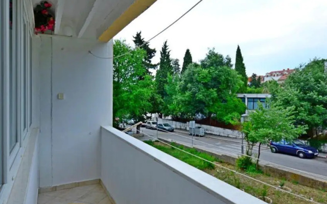 Apartment Diamar