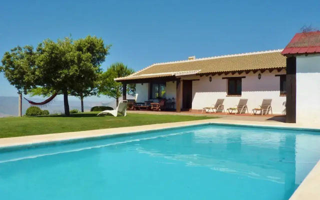 Leisure Meets Tranquility in Beautiful Villa Near Forest