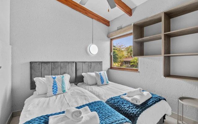 San Lameer Villa 1906