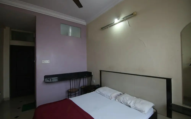 Royal Regency Lodge