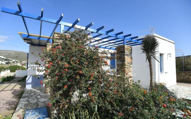Lovely Studio Apartment For 2 Ppl In Tinos