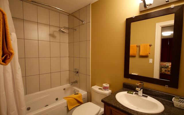Sahara Courtyard Inn
