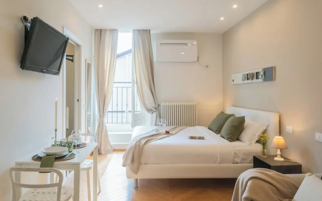 MT Studio by Rent All Como