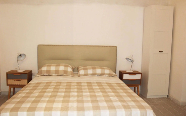 MONOhouse & DueVolteApartment