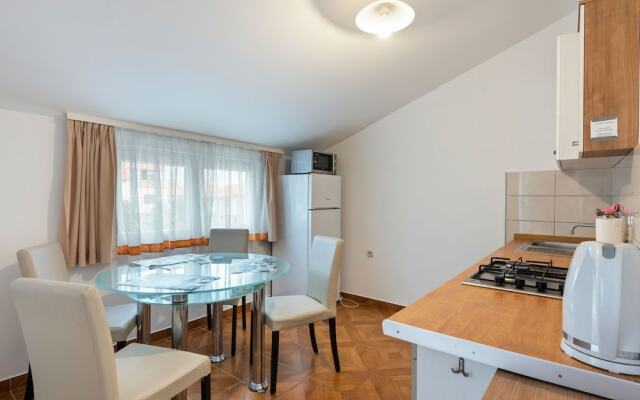 Scenic Apartment in Zadar With Terrace