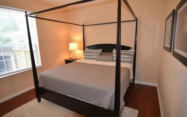 3 Br Condo Sleeps 7