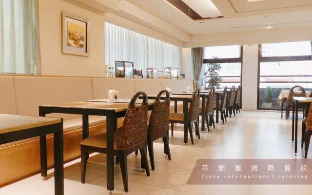Dar Lon Hotel