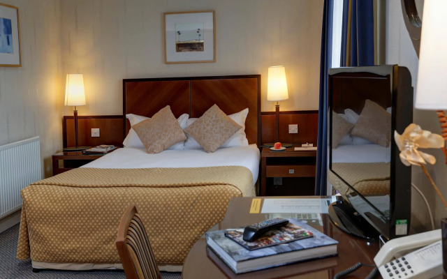 Best Western Welwyn Garden City Homestead Court Hotel