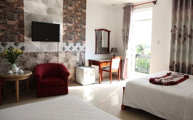 Pearl Service Apartment
