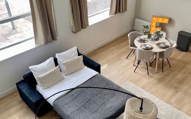 Serviced 2BR Apartments in Utrecht