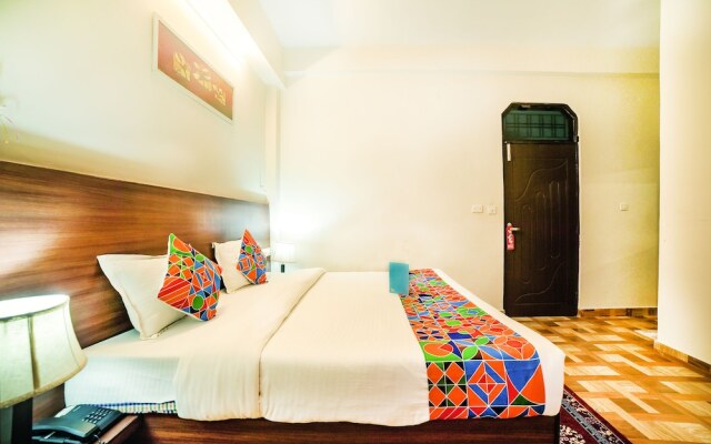 FabHotel Om Shivaay Inn