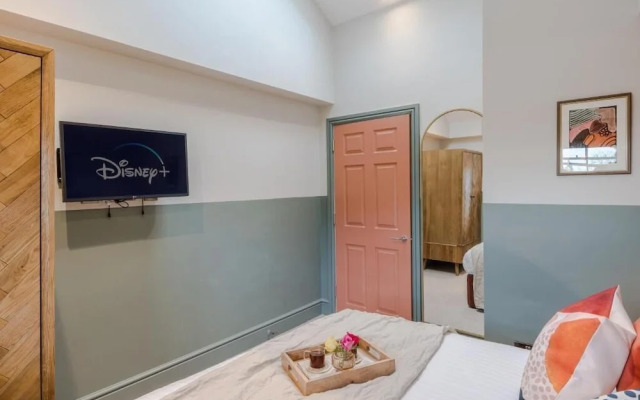 Your Apartment - Redland Place