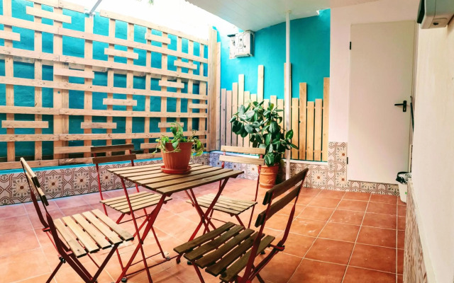 Recien renovado junto a Santa Justa y el centro