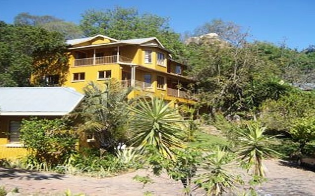 Fumanekile Lodge