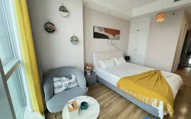 Yinian Homestay (Railway)