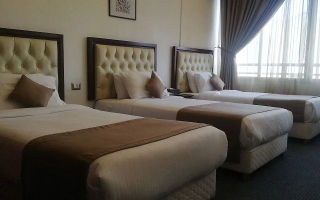 MidTown Hotel & Suites