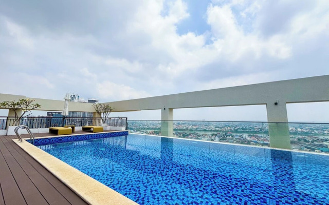 Versailles Square by Soben Homes