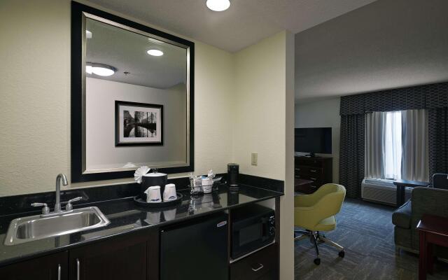 Hampton Inn & Suites Millington