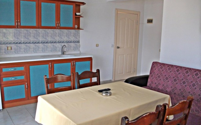 Flora Saadet Hotel