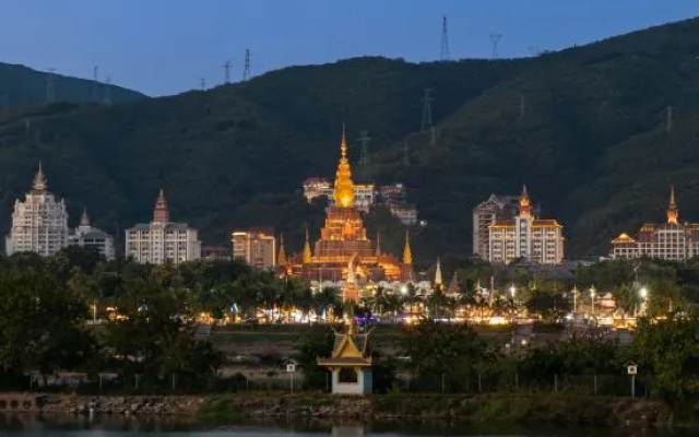 Jinghongjiang Jingyuan Holiday Homestay (Gaozhuang Xishuangjing Star Night Market) – Outside – Xishuangbanna