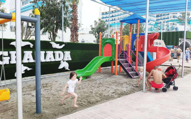 Granada Luxury Beach 
