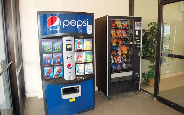 Island Winds West 177 condo