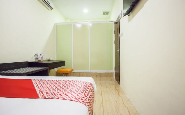 Hotel Winston by OYO Rooms