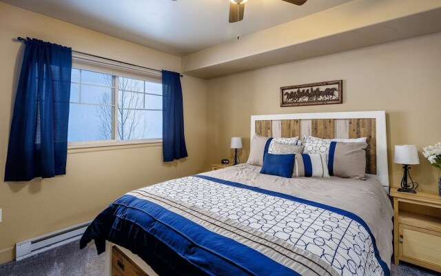 First Tracks 4204 2 Bedroom Condo