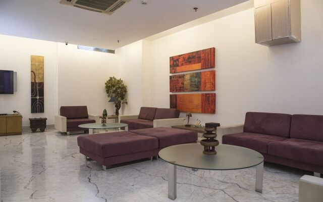 FabHotel Raj Darbar Iffco