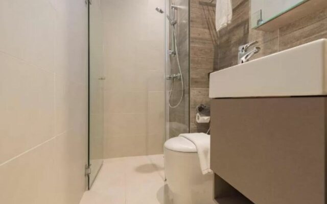 Louis Kienne Serviced Residences