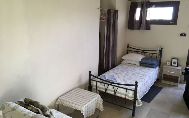 AM Beach House near Sea