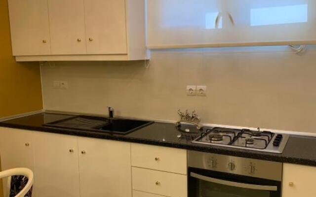 Agraria 1 Bedroom Basement Apartment